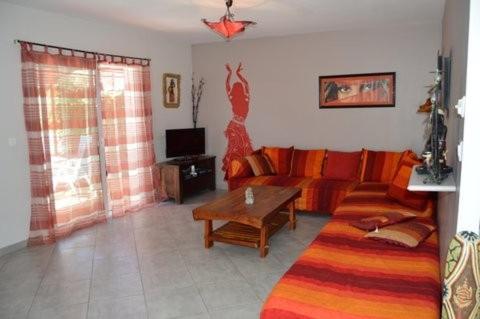 Ucel La Villa Rouge Ardeche "Le Baya" מראה חיצוני תמונה